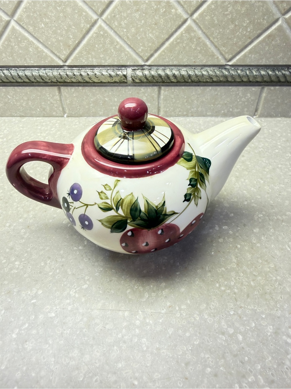 Oneida Strawberry Plaid Creamer Pot